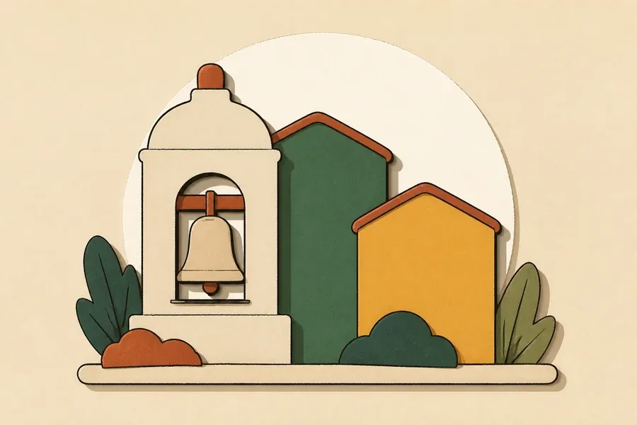 Une cloche crème accompagne deux blocs maison vert sauge et ocre.