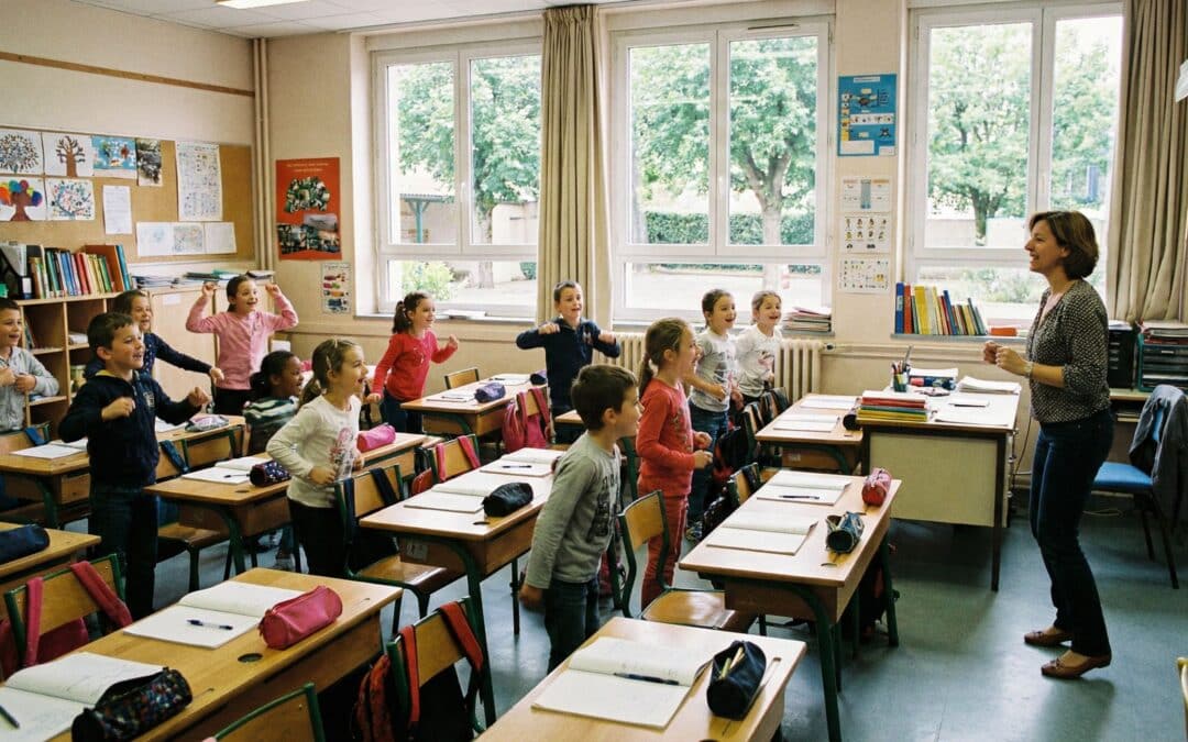 Lutter contre la sédentarité à l’école : transformer un enjeu de santé en levier RSE mesurable